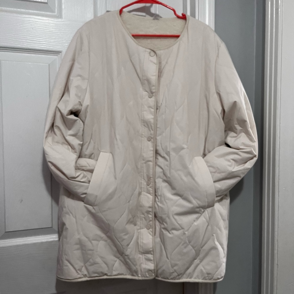 Women's Cream Quilted Jacket - Picture 3 of 9